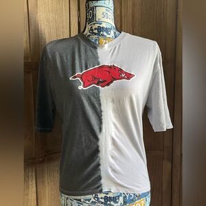 Women’s Arkansas Razorback Tshirt.